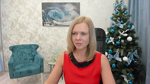 Snapshot of AgathaKlouin chatting on 24, 12, 2024 AgathaKlouin online show from 24, 12, 2024