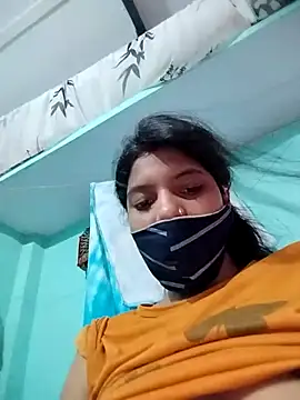 Snapshot of Hotty-Divya chatting on 20, 9, 2025 Hotty-Divya online show from 20, 9, 2025