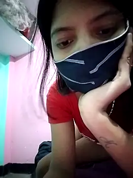 Snapshot of Hotty-Divya chatting on 24, 9, 2025 Hotty-Divya online show from 24, 9, 2025