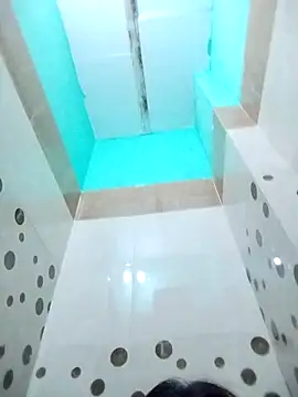 Snapshot of Hotty-Divya chatting on 25, 10, 2025 Hotty-Divya online show from 25, 10, 2025