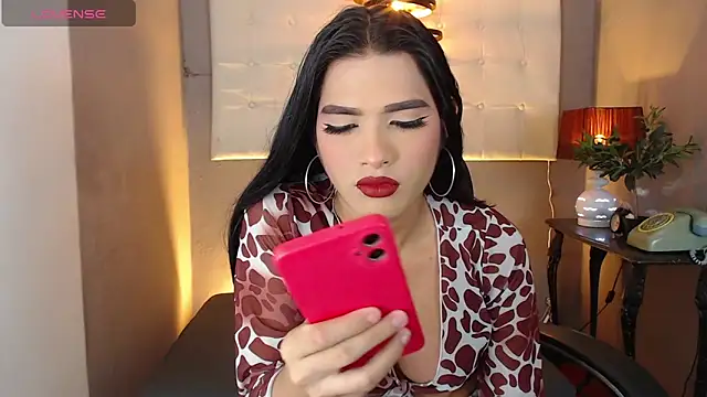 Snapshot of Greys_ath chatting on 25, 10, 2025 Greys ath online show from 25, 10, 2025
