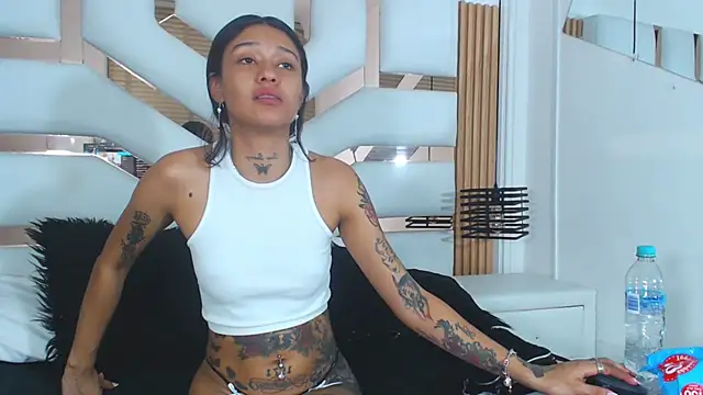 KathaleiaRoss online show from 18, 12, 2024