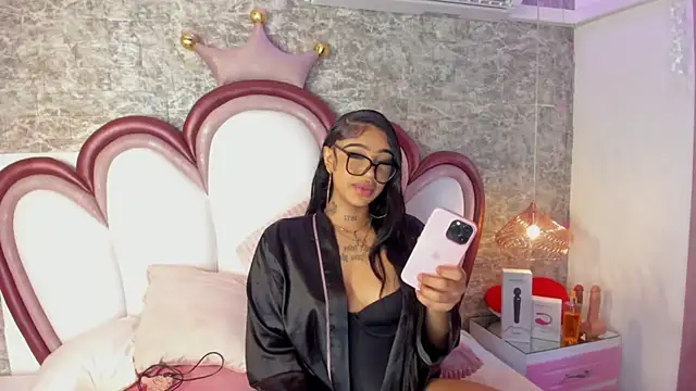 Mia Jansen online show from 9, 3, 2026