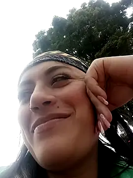 Lesly 10- online show from 15, 12, 2024