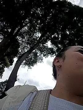 Lesly 10- online show from 17, 11, 2025