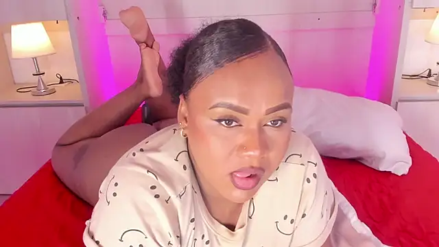 EmilyyStuart online show from 16, 5, 2026