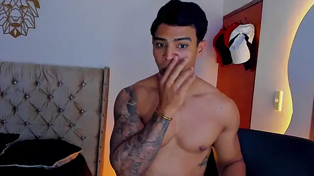 Andrew wolf7 online show from 15, 1, 2026