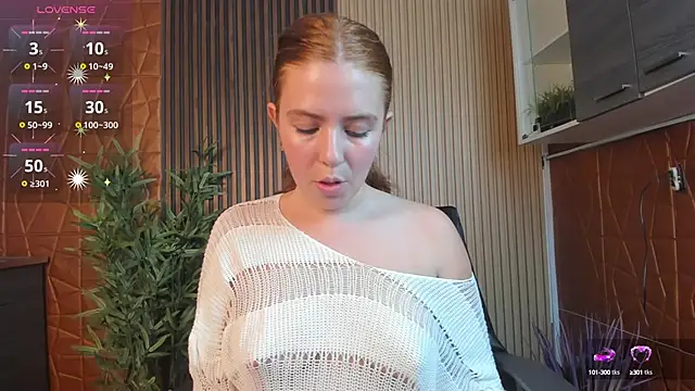 Snapshot of Lyssa_Muller chatting on 28, 2, 2025 Lyssa Muller online show from 28, 2, 2025