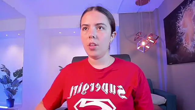 Snapshot of Lyssa_Muller chatting on 6, 10, 2025 Lyssa Muller online show from 6, 10, 2025