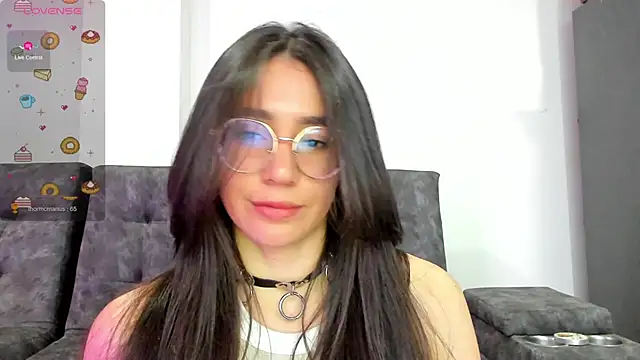 emmadiaz1 online show from 12, 1, 2025