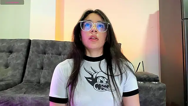 emmadiaz1 online show from 23, 2, 2026