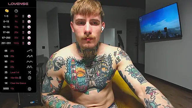 Snapshot of white_King9999 chatting on 3, 12, 2024 white King9999 online show from 3, 12, 2024