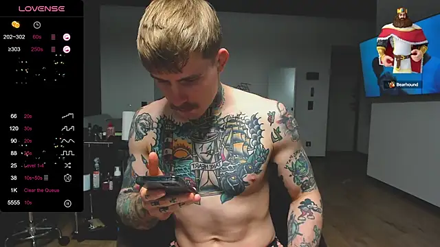 Snapshot of white_King9999 chatting on 2, 2, 2025 white King9999 online show from 2, 2, 2025