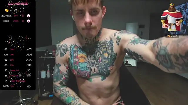 Snapshot of white_King9999 chatting on 6, 2, 2025 white King9999 online show from 6, 2, 2025