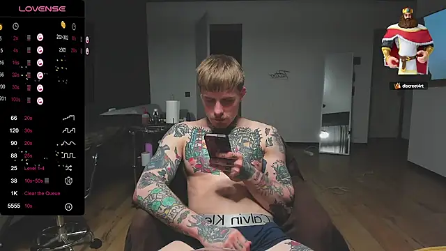 Snapshot of white_King9999 chatting on 23, 2, 2025 white King9999 online show from 23, 2, 2025