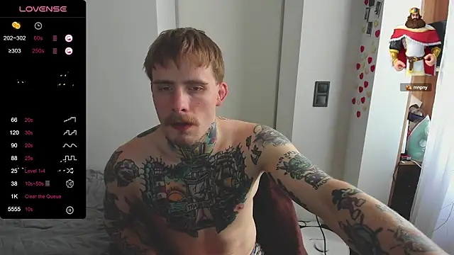 Snapshot of white_King9999 chatting on 11, 3, 2025 white King9999 online show from 11, 3, 2025