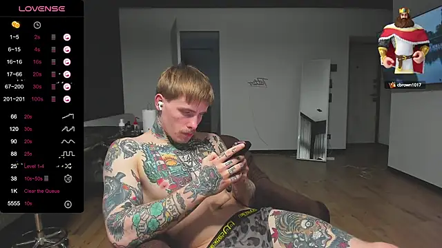 Snapshot of white_King9999 chatting on 13, 3, 2025 white King9999 online show from 13, 3, 2025