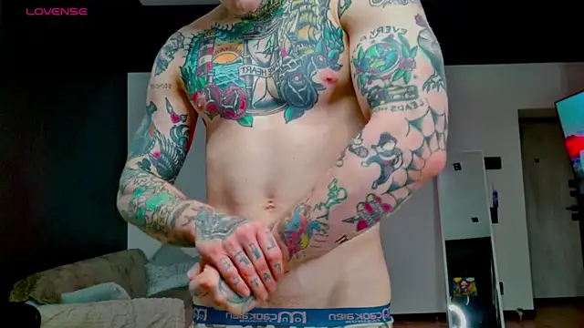 Snapshot of white_King9999 chatting on 11, 1, 2026 white King9999 online show from 11, 1, 2026