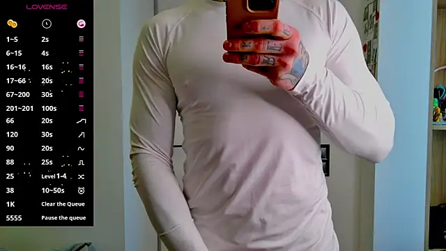 Snapshot of white_King9999 chatting on 10, 2, 2026 white King9999 online show from 10, 2, 2026