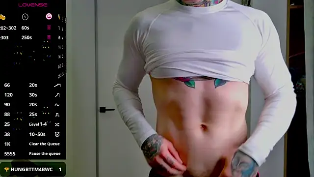 Snapshot of white_King9999 chatting on 14, 2, 2026 white King9999 online show from 14, 2, 2026