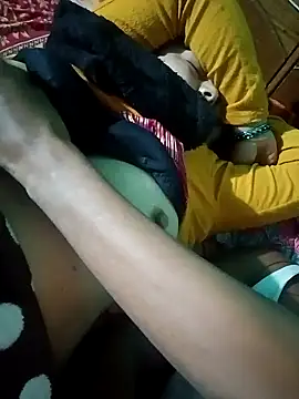 Lustyful Couple online show from 25, 12, 2024