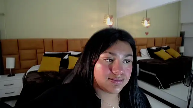 Snapshot of _Dulcinea_1 chatting on 20, 2, 2025  Dulcinea 1 online show from 20, 2, 2025