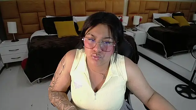 Snapshot of _Dulcinea_1 chatting on 21, 2, 2025  Dulcinea 1 online show from 21, 2, 2025