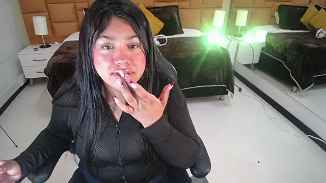 Snapshot of _Dulcinea_1 chatting on 18, 3, 2025  Dulcinea 1 online show from 18, 3, 2025