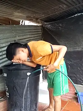 Valentinacuc online show from 8, 11, 2025