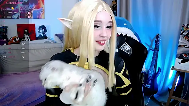 Snapshot of _Sparkland_ chatting on 6, 10, 2025  Sparkland  online show from 6, 10, 2025