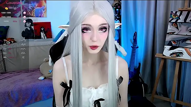 Snapshot of _Sparkland_ chatting on 19, 10, 2025  Sparkland  online show from 19, 10, 2025