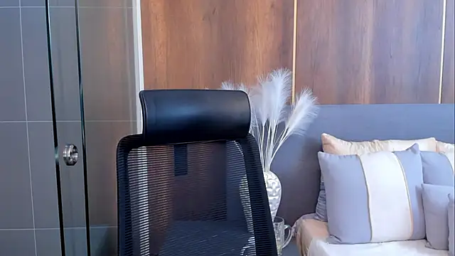 AishaPeyton online show from 17, 12, 2024