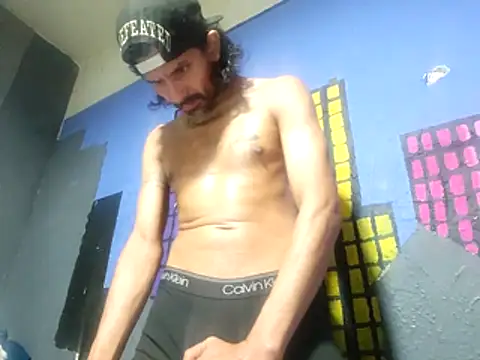 2LatinoUncutPARTY online show from 27, 10, 2025