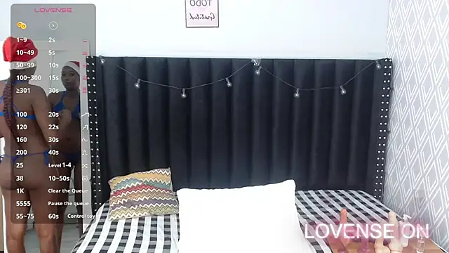 petitelittleebony online show from 25, 12, 2024