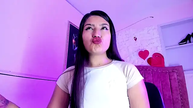 SarahStones online show from 18, 9, 2025