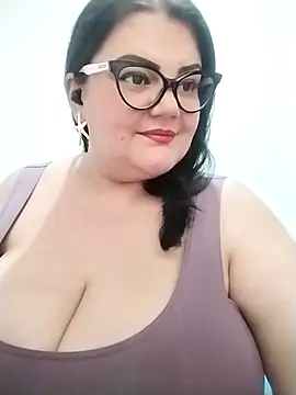 Madisonpalacio online show from 9, 2, 2026