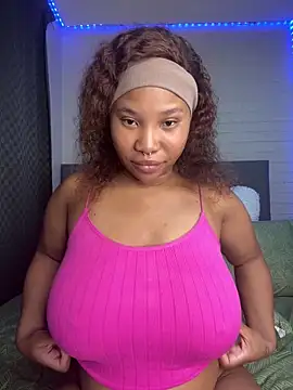 DrippinCaramelCutie online show from 6, 3, 2026