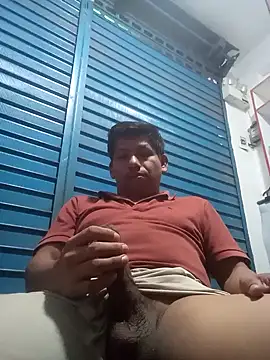 Snapshot of activo202 chatting on 13, 9, 2025 activo202 online show from 13, 9, 2025