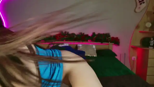 Snapshot of Alisha_Shy chatting on 1, 2, 2025 Alisha Shy online show from 1, 2, 2025