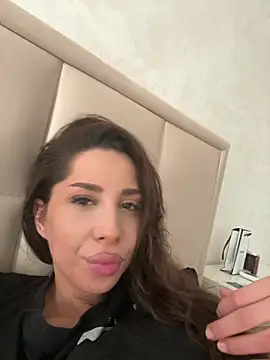 AvaLanne  online show from 12, 2, 2026