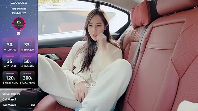 Snapshot of newwell chatting on 6, 1, 2025 newwell online show from 6, 1, 2025