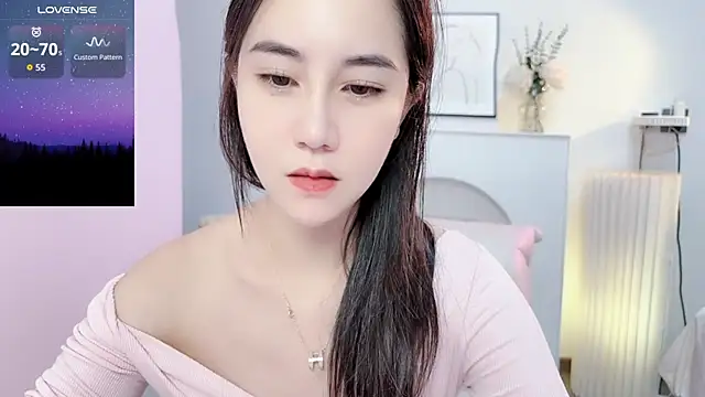 Snapshot of newwell chatting on 21, 10, 2025 newwell online show from 21, 10, 2025