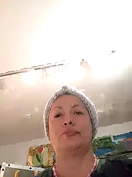 Snapshot of MariaAnaSunshine chatting on 24, 9, 2025 MariaAnaSunshine online show from 24, 9, 2025