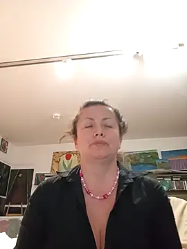 Snapshot of MariaAnaSunshine chatting on 26, 9, 2025 MariaAnaSunshine online show from 26, 9, 2025