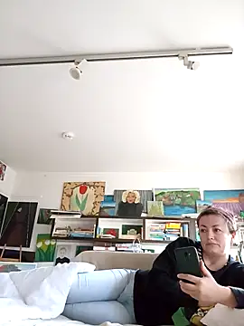 Snapshot of MariaAnaSunshine chatting on 3, 10, 2025 MariaAnaSunshine online show from 3, 10, 2025