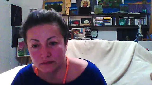 Snapshot of MariaAnaSunshine chatting on 29, 10, 2025 MariaAnaSunshine online show from 29, 10, 2025