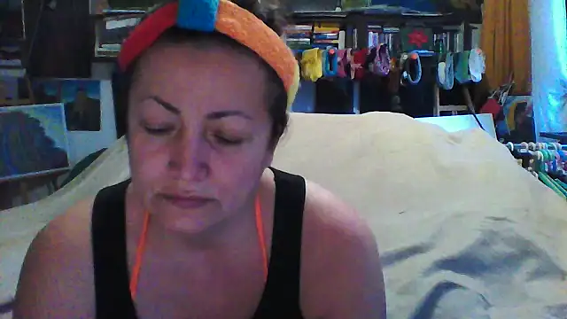 Snapshot of MariaAnaSunshine chatting on 26, 11, 2025 MariaAnaSunshine online show from 26, 11, 2025