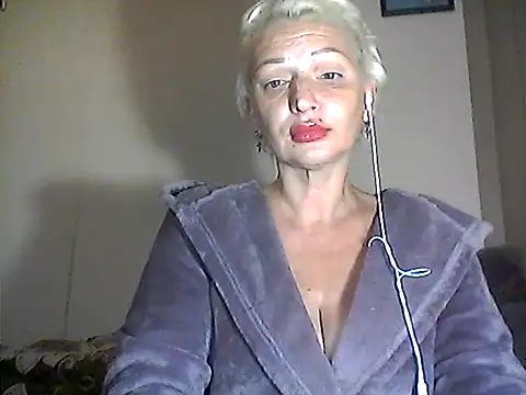 Snapshot of MaryJane441 chatting on 1, 10, 2025 MaryJane441 online show from 1, 10, 2025