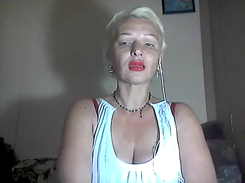 Snapshot of MaryJane441 chatting on 3, 10, 2025 MaryJane441 online show from 3, 10, 2025