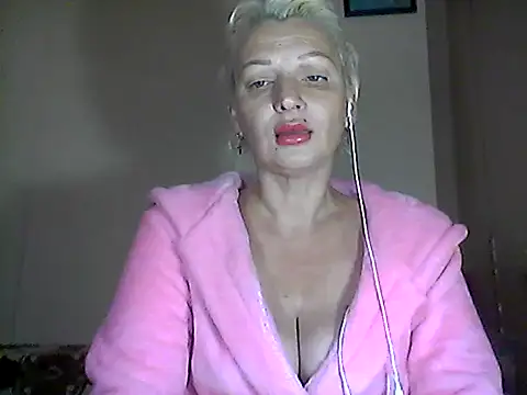 Snapshot of MaryJane441 chatting on 21, 10, 2025 MaryJane441 online show from 21, 10, 2025
